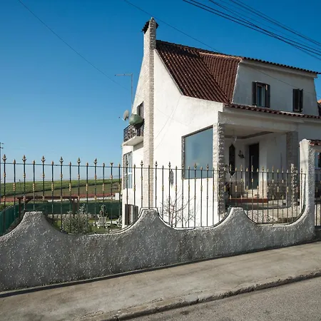 Casa Da Ribeira Quarto Turquesa Guest house